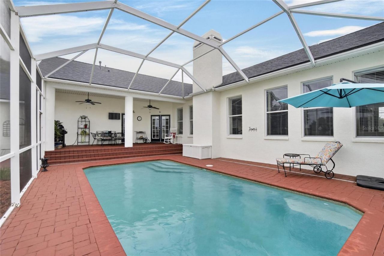 18622 Dorman Road , Lithia, FL 33547 Photo
