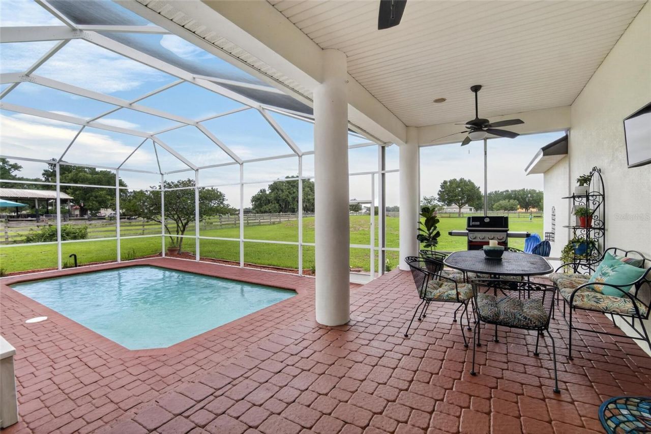 18622 Dorman Road , Lithia, FL 33547 Photo