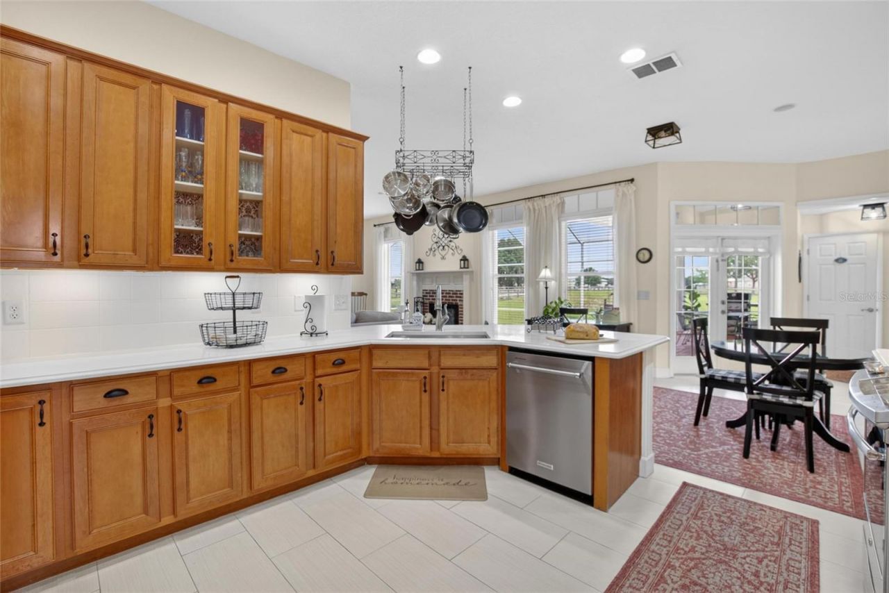 18622 Dorman Road , Lithia, FL 33547 Photo