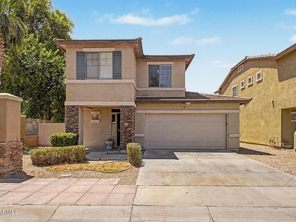 5201 W SHAW BUTTE Drive, Glendale, AZ 85304