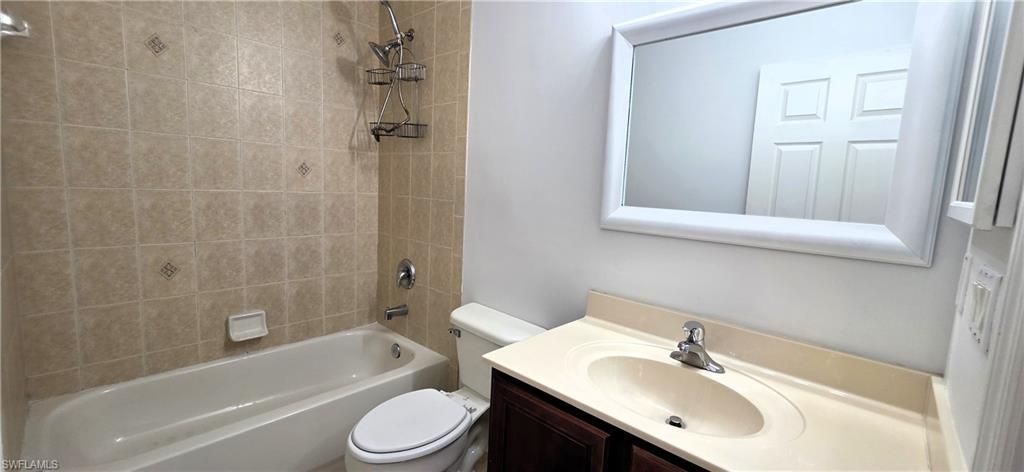 3345 Dandolo Cir, Cape Coral, FL 33909 Photo