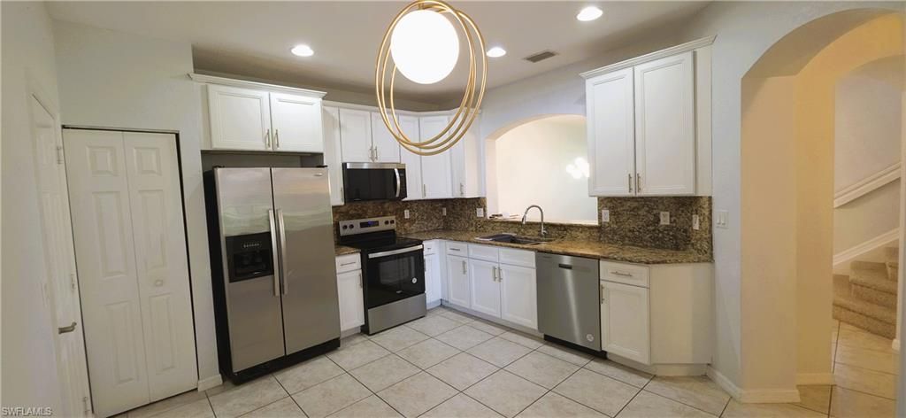 3345 Dandolo Cir, Cape Coral, FL 33909 Photo