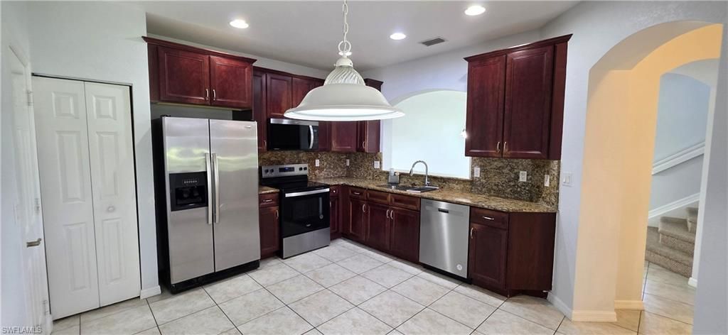 3345 Dandolo Cir, Cape Coral, FL 33909 Photo