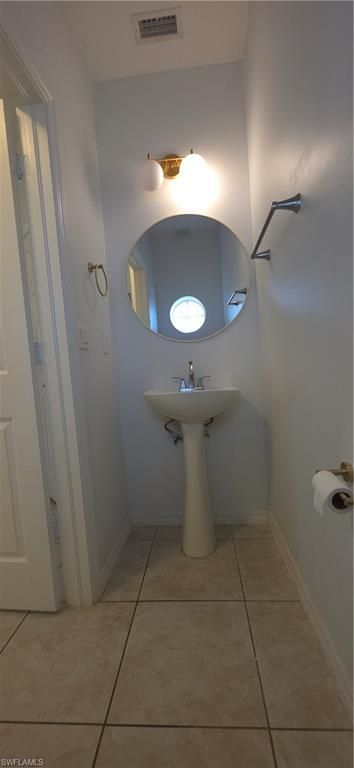 3345 Dandolo Cir, Cape Coral, FL 33909 Photo
