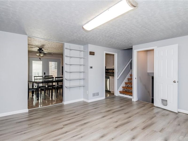 191 Woburn Farm Circle, Union, OH 45322 Photo 8