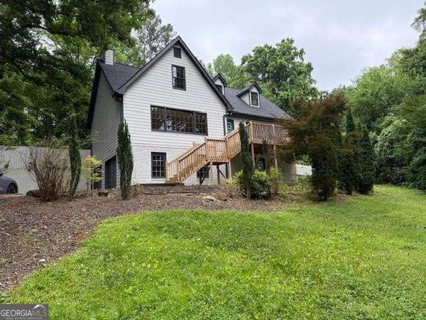 2552 Hunton Court NE, Marietta, GA 30068