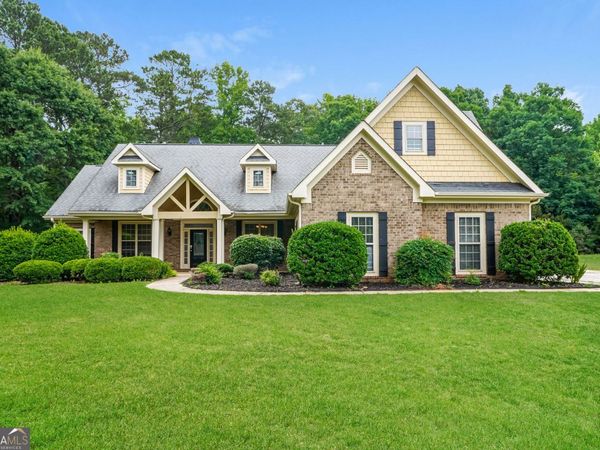 256 Suffolk Way, Mcdonough, GA 30252