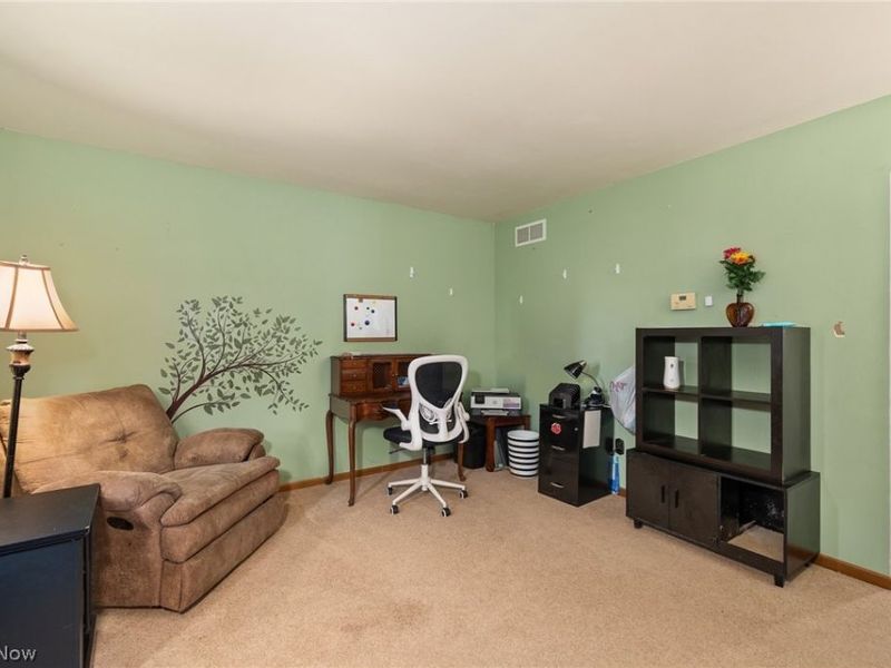 120 Otterbein Drive , Mansfield, OH 44904 Photo 3
