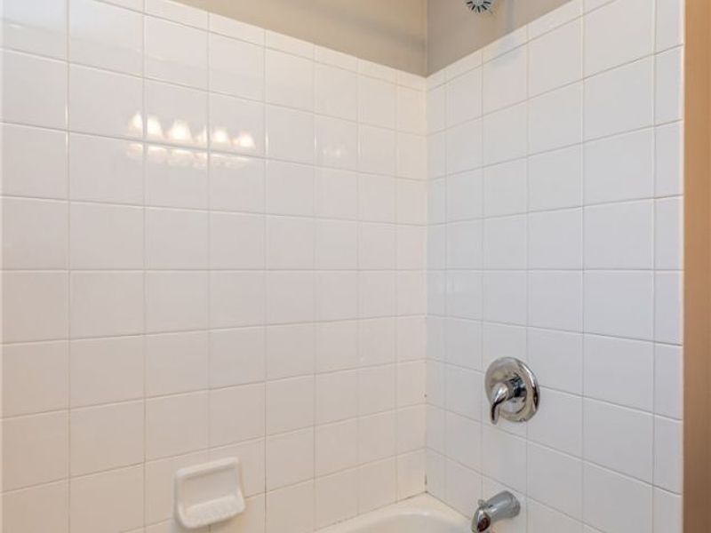 3264 Estelle Avenue, Lorain, OH 44052 Photo 13
