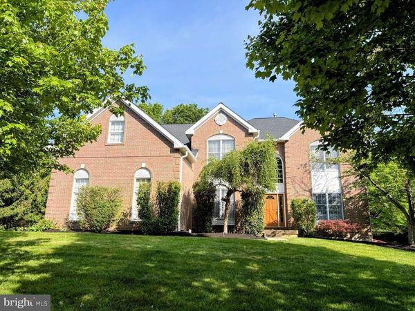 2069 SAINT ANDREWS DRIVE, BERWYN, PA 19312