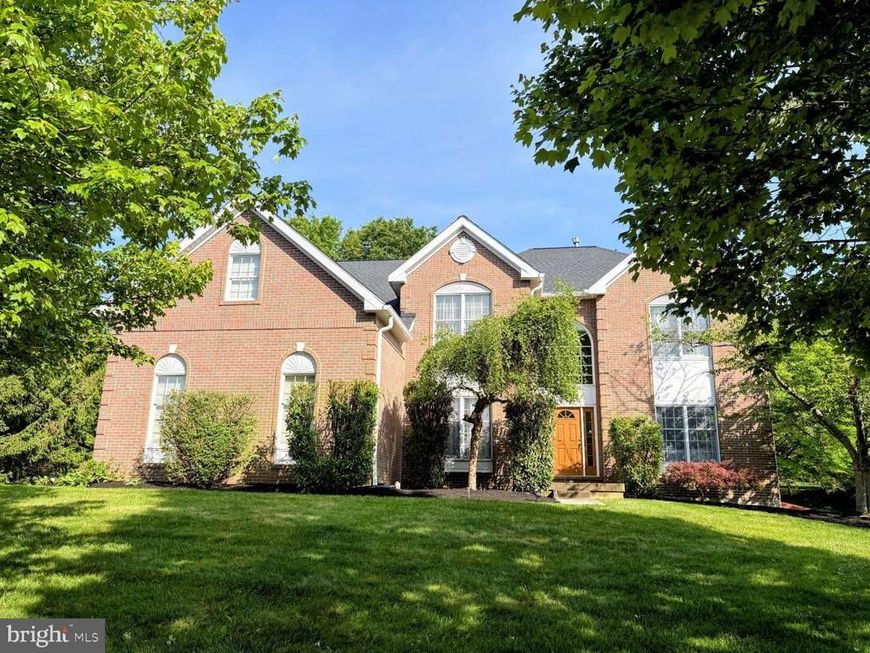 2069 Saint Andrews Drive, Berwyn, PA 19312 Main Photo