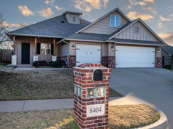 8404 NW 158th Street, Edmond, OK 73013