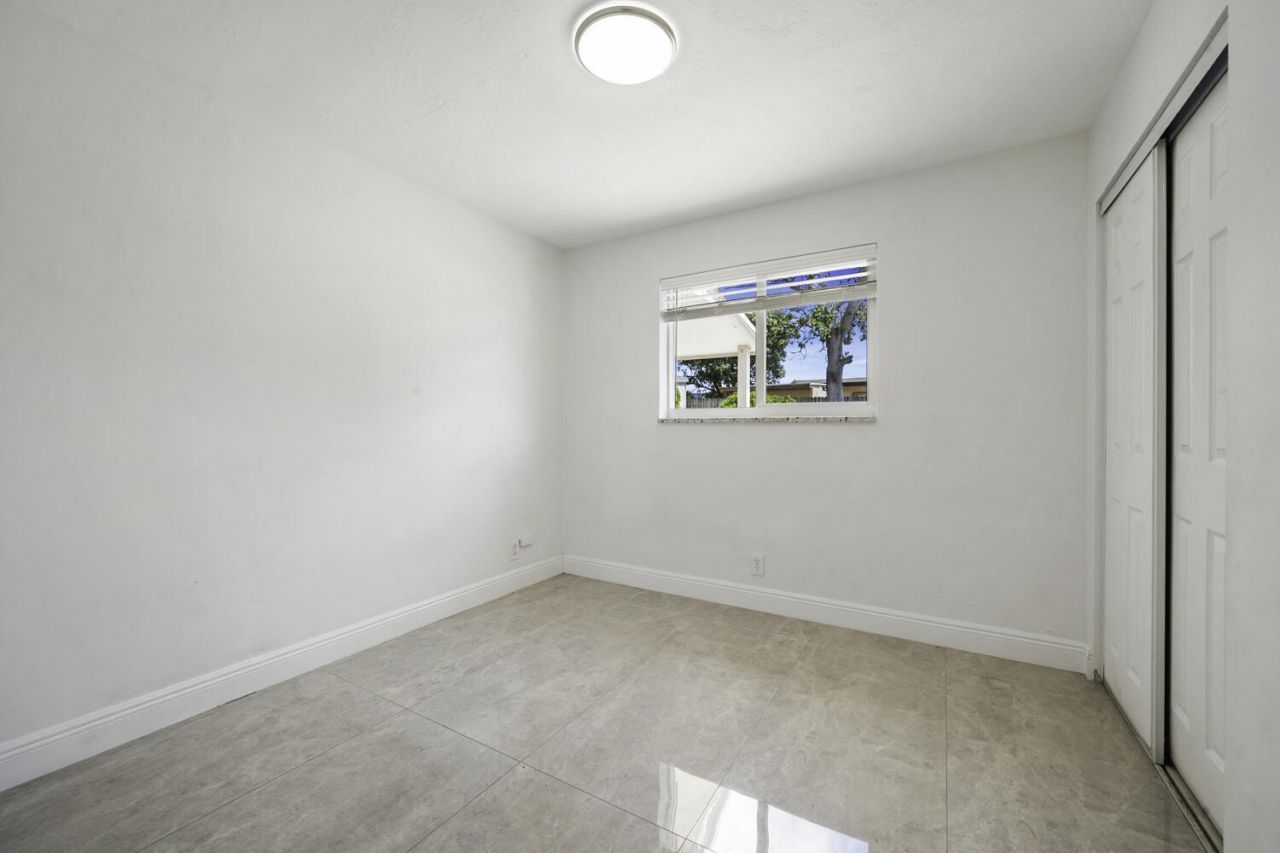 2100 N Seacrest Boulevard, Boynton Beach, FL 33435 Photo