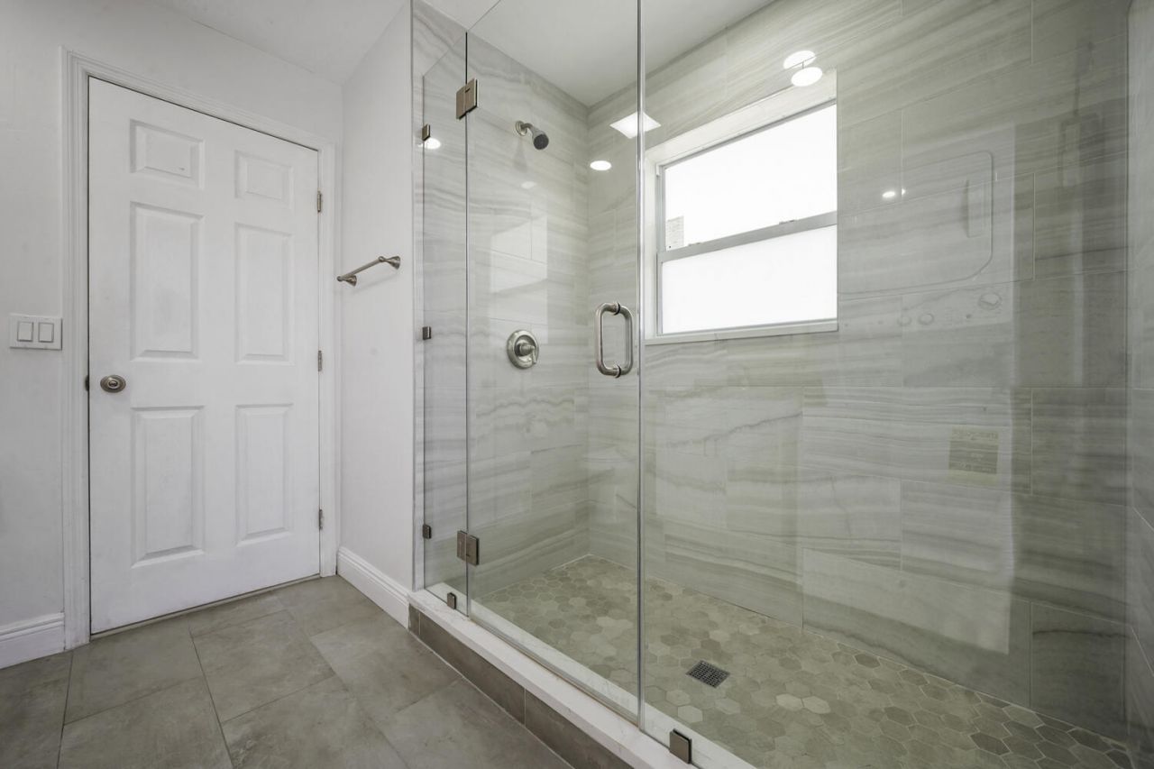 2100 N Seacrest Boulevard, Boynton Beach, FL 33435 Photo