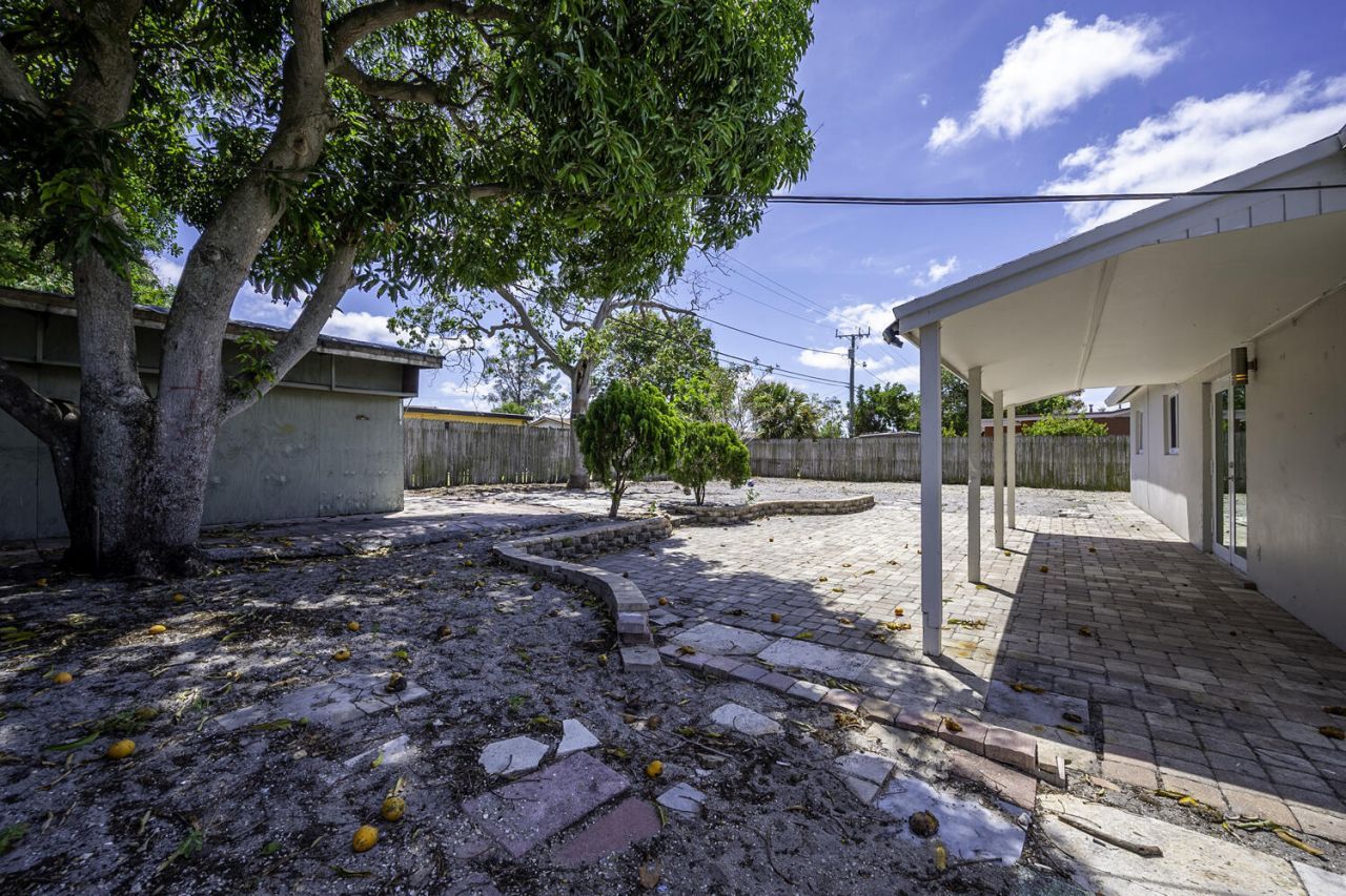 2100 N Seacrest Boulevard, Boynton Beach, FL 33435 Photo