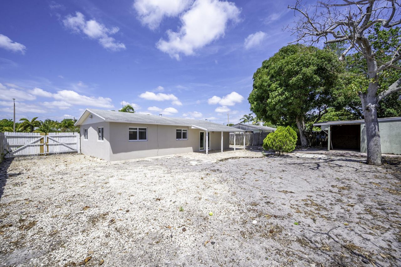 2100 N Seacrest Boulevard, Boynton Beach, FL 33435 Photo