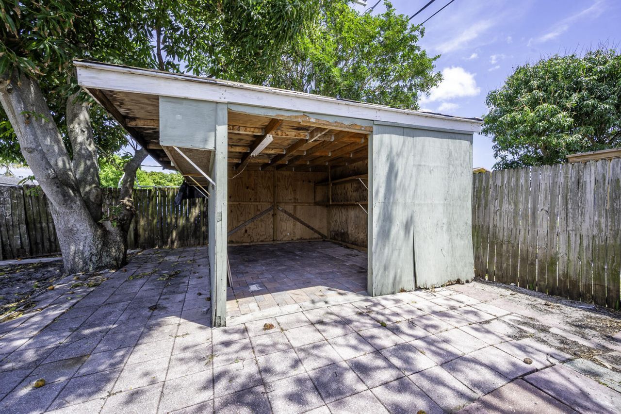 2100 N Seacrest Boulevard, Boynton Beach, FL 33435 Photo
