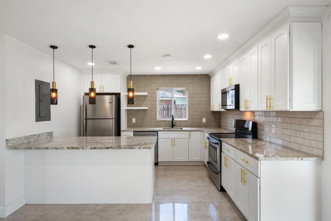 2100 N Seacrest Boulevard, Boynton Beach, FL 33435 Photo