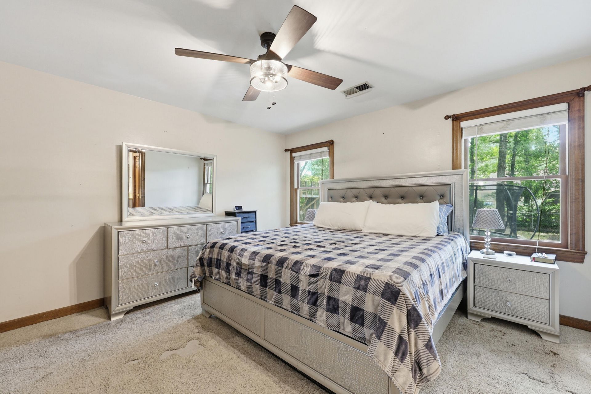106 Boone Drive Photo 13