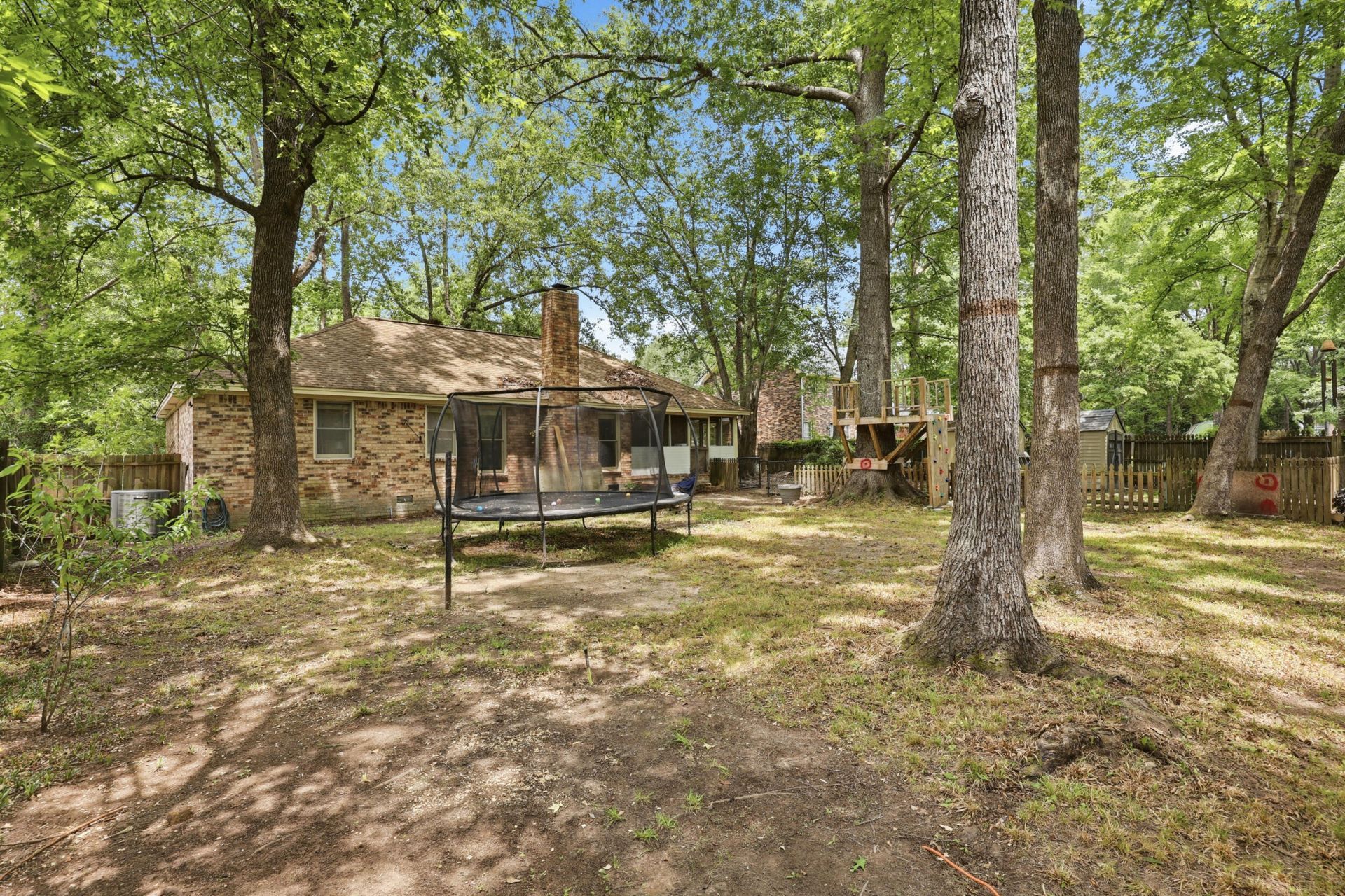 106 Boone Drive Photo 28