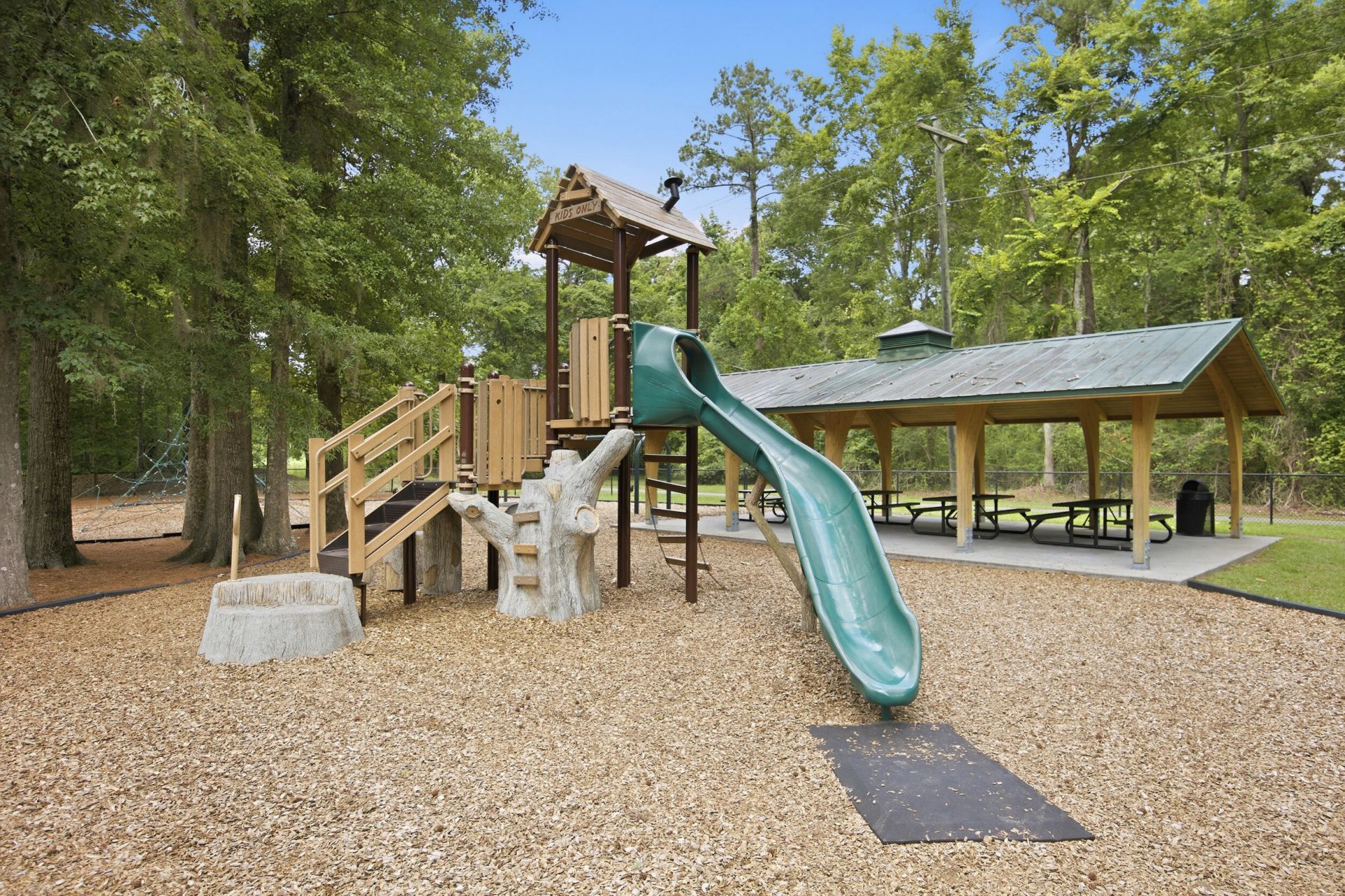 106 Boone Drive Photo 32