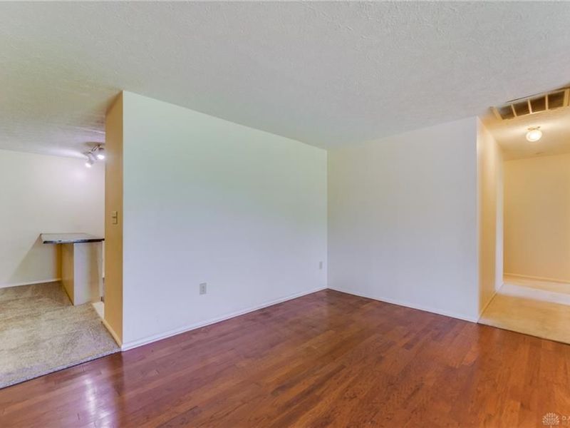 6108 Springboro Pike, Miami Township, OH 45449 Photo 5