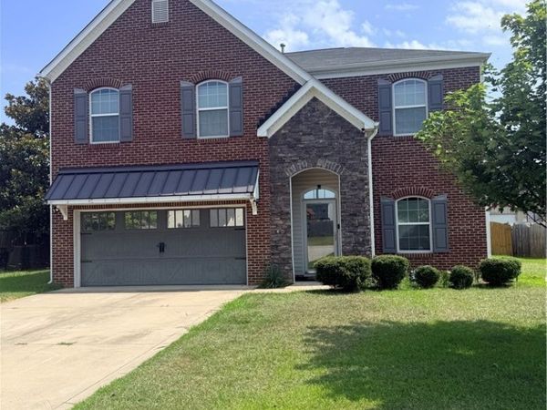 1430 Vandenberg Drive, Fayetteville, NC 28312