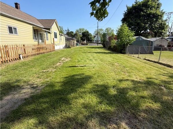 1115 North Avenue , Niagara Falls, NY 14305