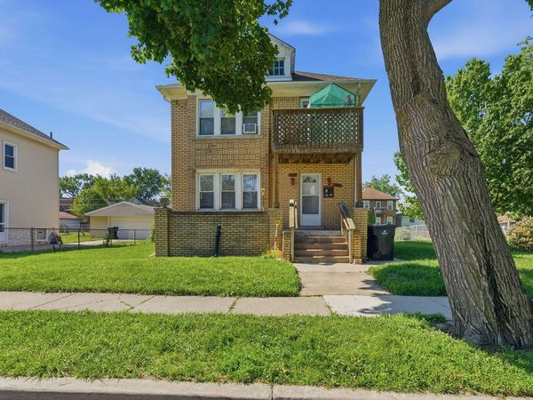 153 Clinton Street, Wyandotte, MI 48192
