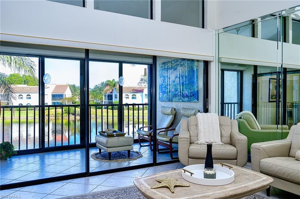 613 Beachwalk Cir, Unit J, Naples, FL 34108 Photo