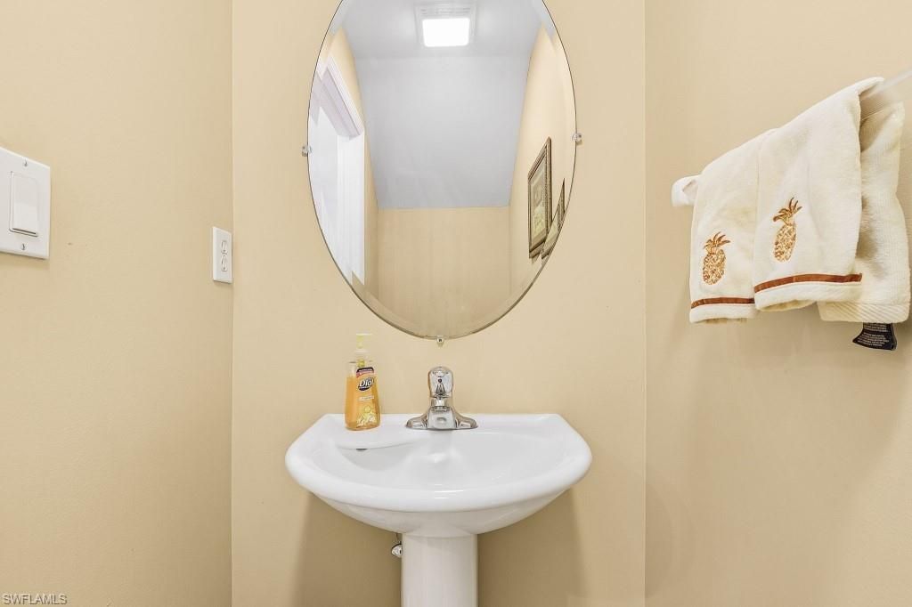 8381 Village Edge Cir , Unit 3, Fort Myers, FL 33919 Photo