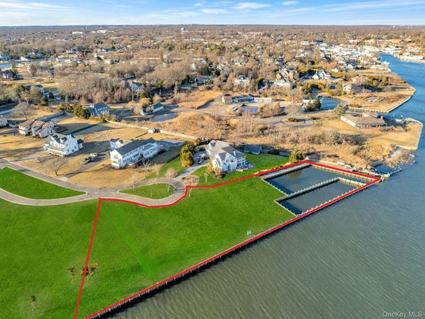 Lot 4 and Lot 11 Overlea Court , Bay Shore, NY 11706