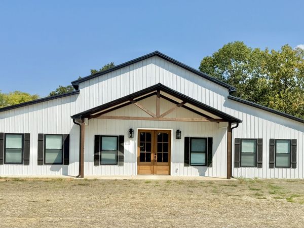 5572 ANTIOCH RD, Hopkinsville, KY 42240