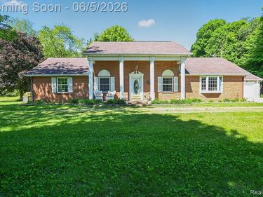 111 N Haywood Road, White Oak Twp, MI 48892