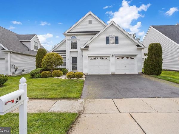 28 RAINFLOWER LN, WEST WINDSOR, NJ 08550