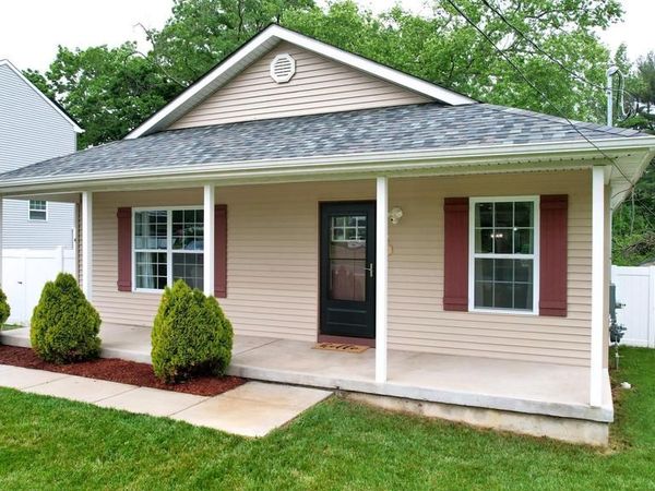 209 NEW YORK AVENUE, EGG HARBOR CITY, NJ 08215