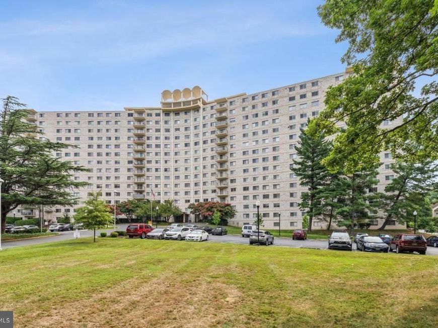 1111 University Boulevard W, Unit 909-A, Silver Spring, MD 20902 Main Photo