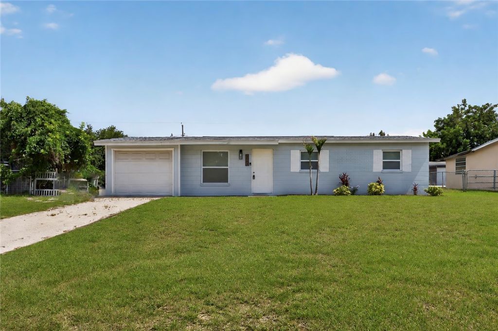 2444 3rd Street Sw, Vero Beach, FL 32962 Photo