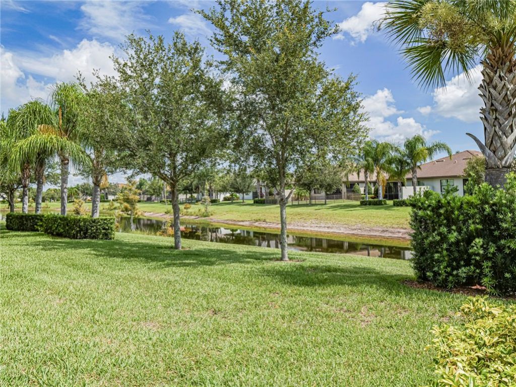 4448 Beauty Leaf Circle, Vero Beach, FL 32967 Photo