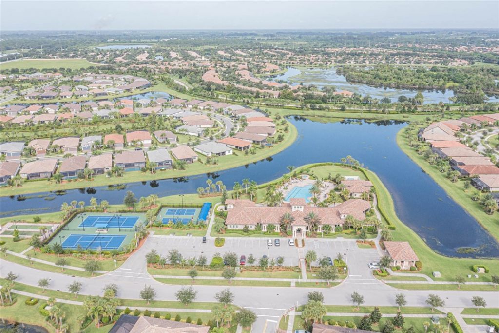4448 Beauty Leaf Circle, Vero Beach, FL 32967 Photo
