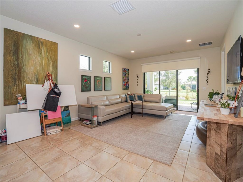 4448 Beauty Leaf Circle, Vero Beach, FL 32967 Photo