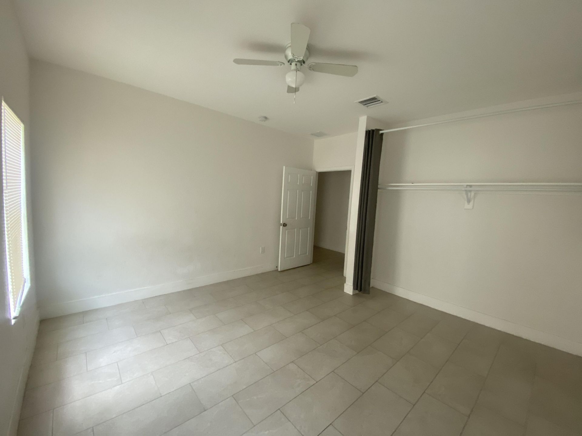2604 NW 20th Street, Fort Lauderdale, FL 33311 Photo