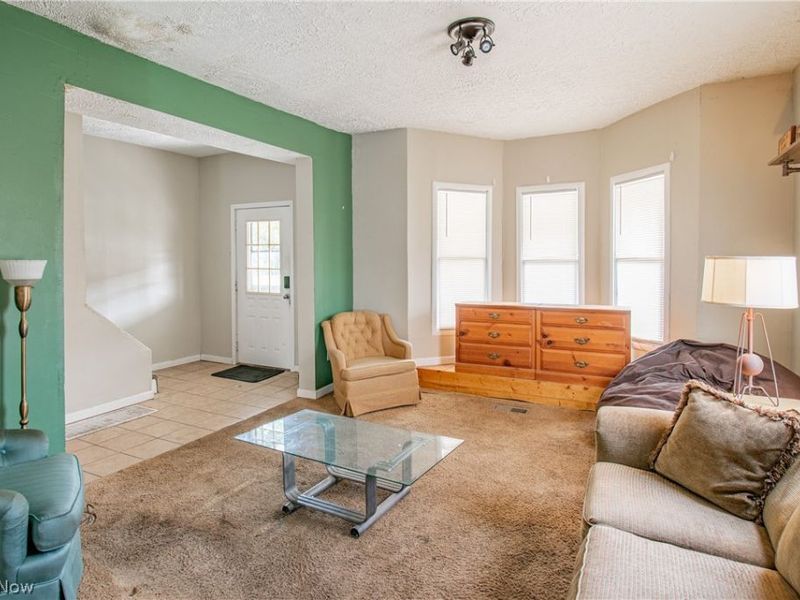126 14th Street NW, Barberton, OH 44203 Photo 5