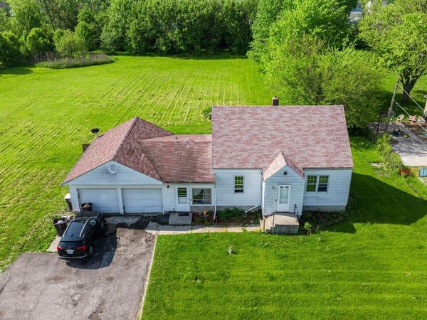 6612 Saint Joe Center Road, Fort Wayne, IN 46835
