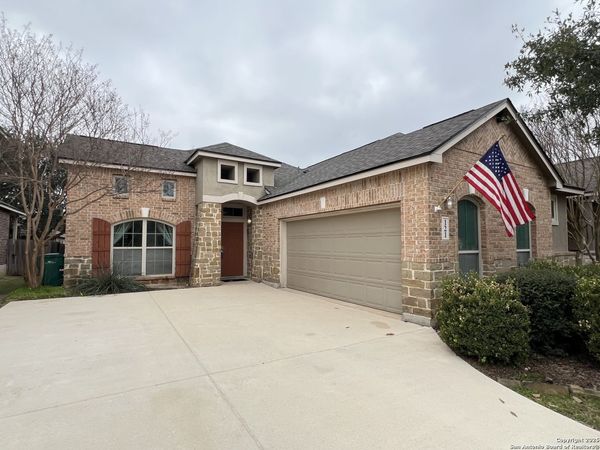 121 KRIEG DR, Boerne, TX 78006