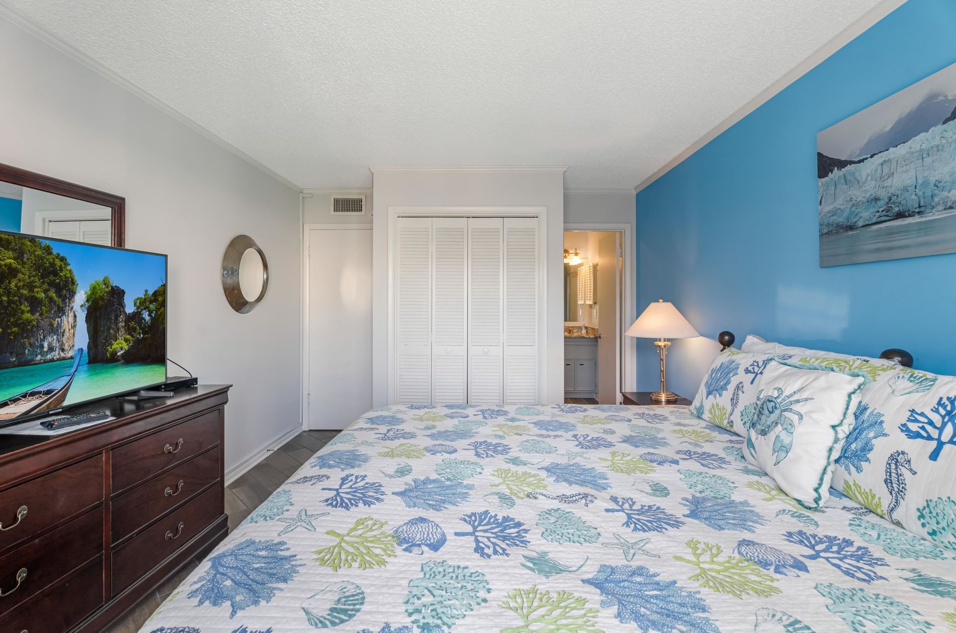 9581 Shore Dr.  Photo 26