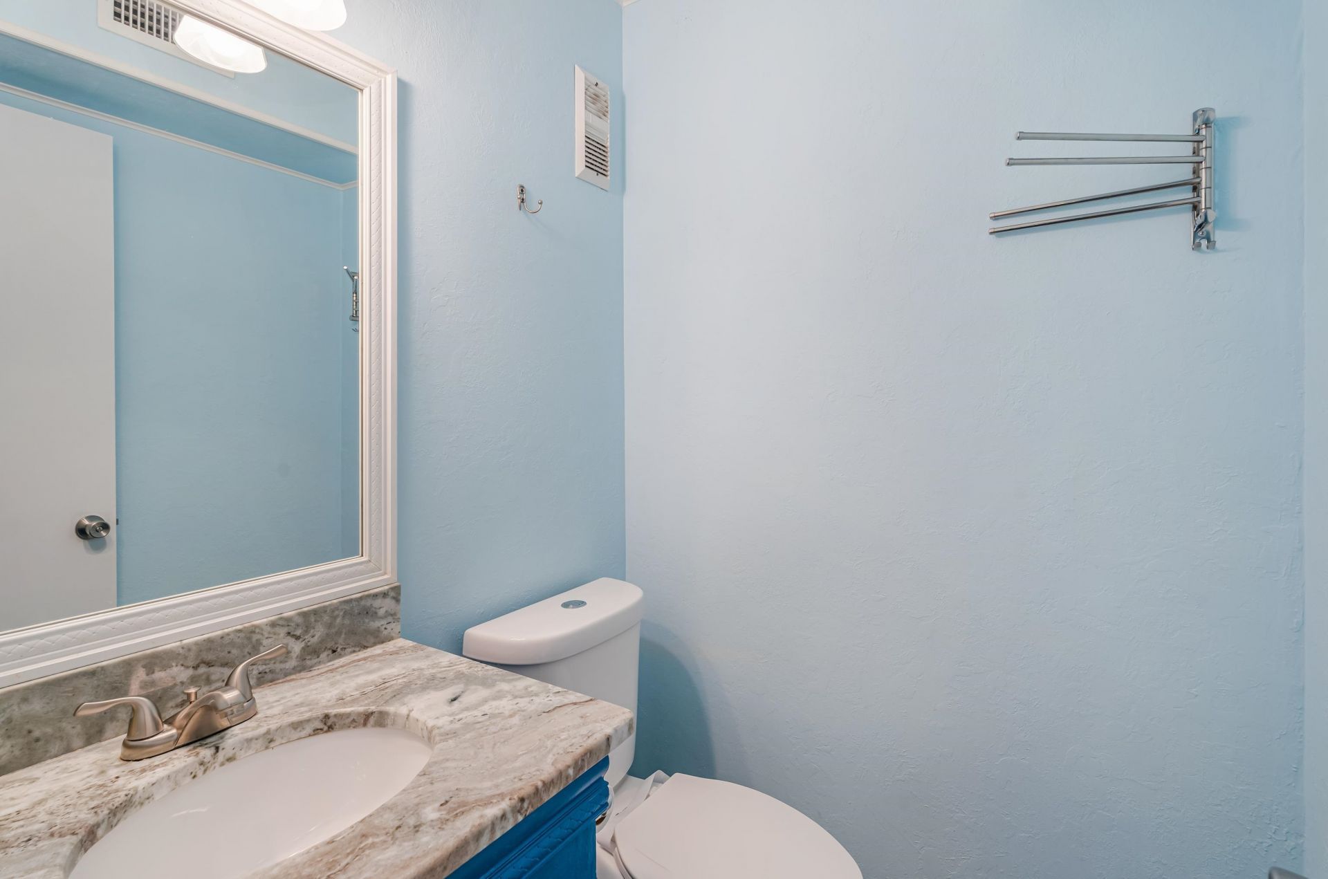 9581 Shore Dr.  Photo 5