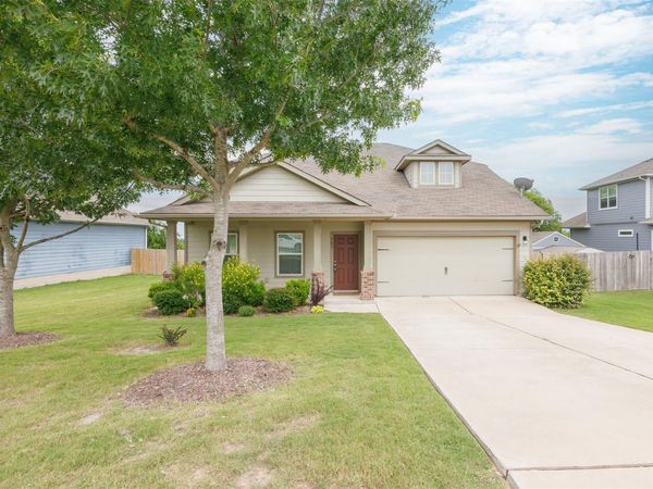 703 Liard River RD , Hutto, TX 78634
