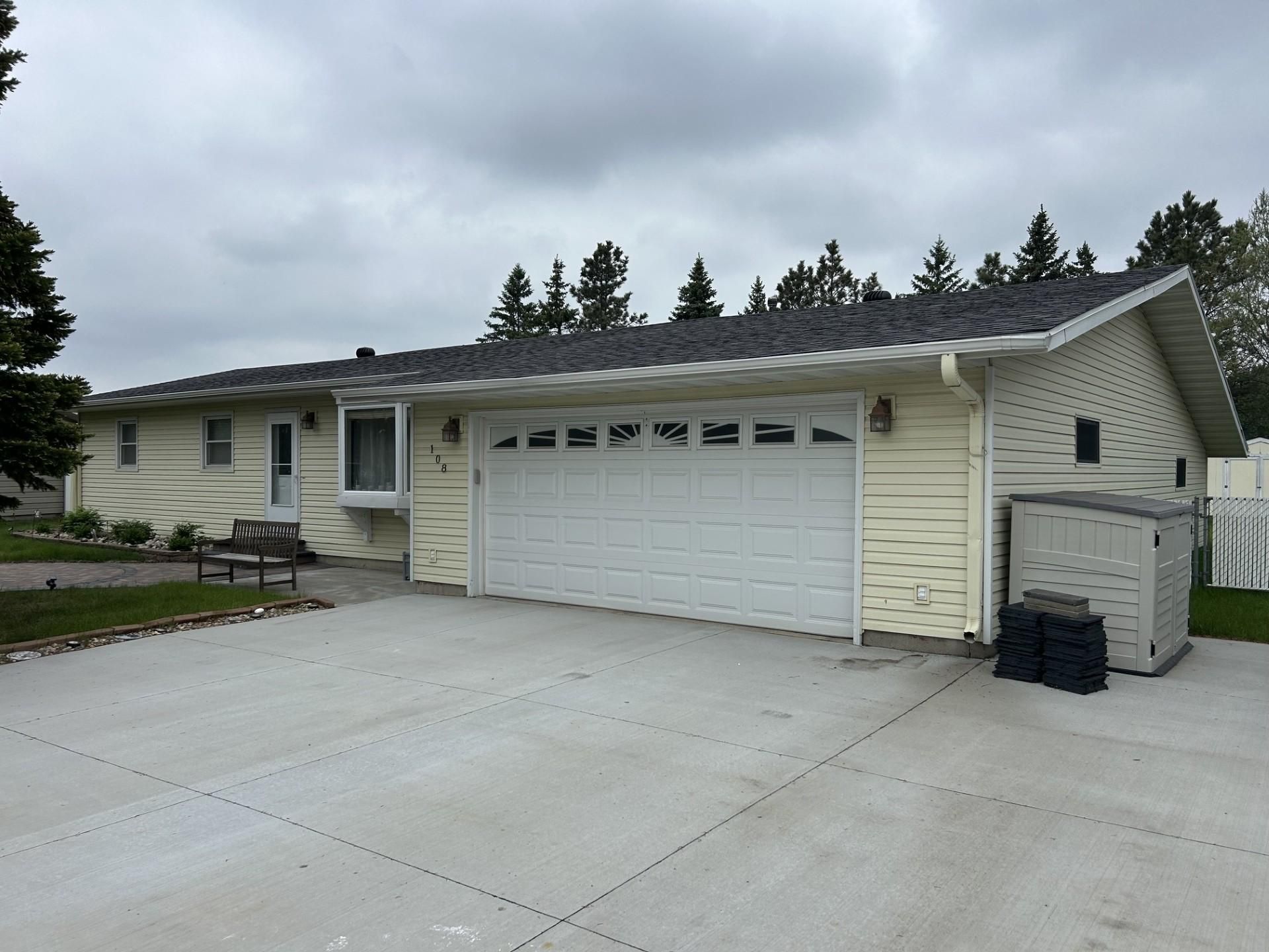108 Lind Boulevard , Harwood, ND 58042 Main Photo