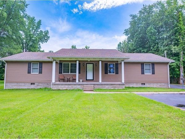 6785 Nortonville Road , Saint Charles, KY 42453